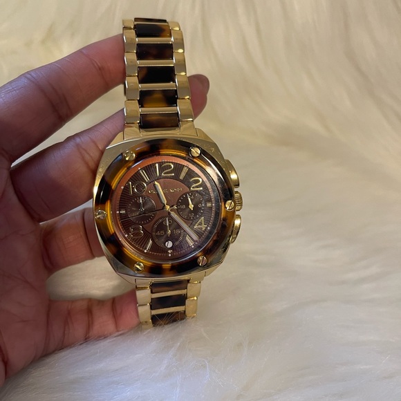 Michael Kors Watch - Picture 2 of 5